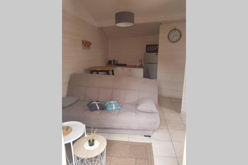 Apartment Maisonnette En Pierre Independante De 20 M2