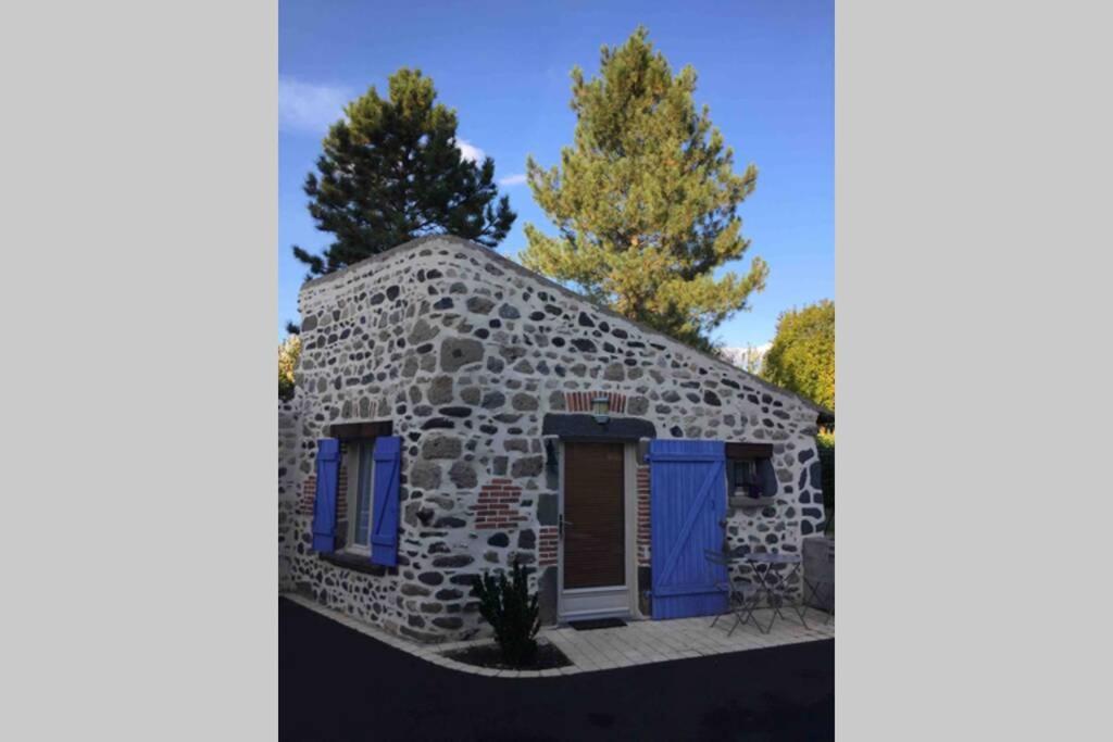 Maisonnette En Pierre Independante De 20 M2 Saint-Cirgues-sur-Couze